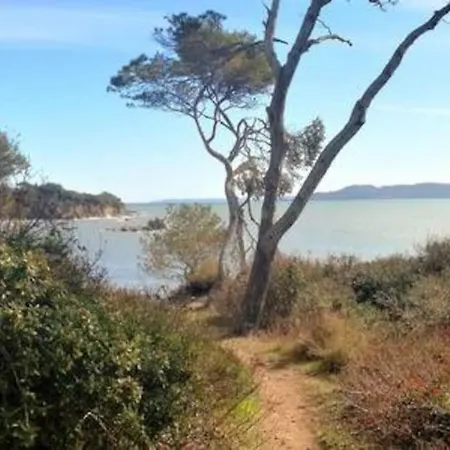T2: 45m2 :4 Places :indépendant Dans Appartement Hyères